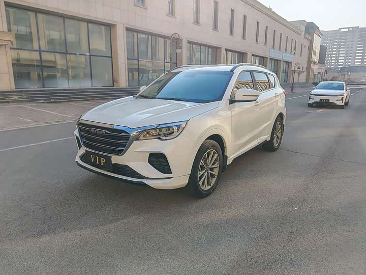 Фото 2 - Jetour X70