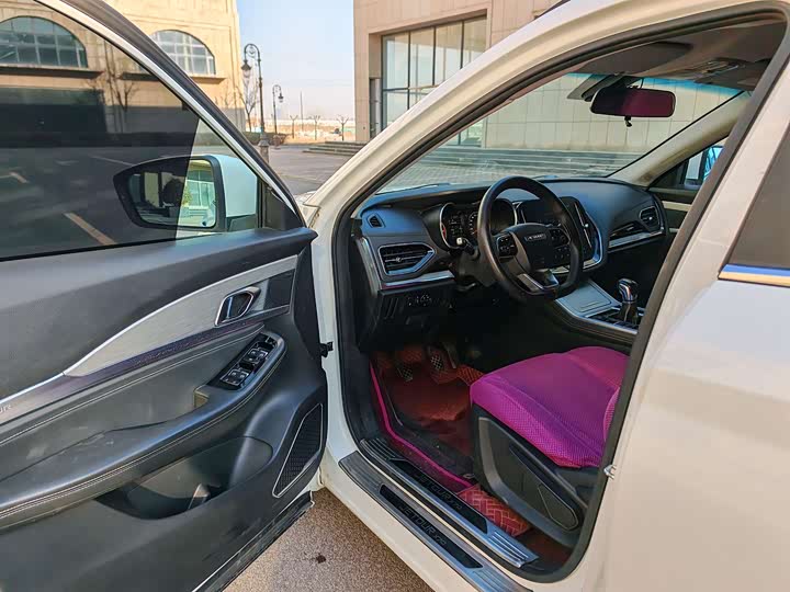 Фото 6 - Jetour X70