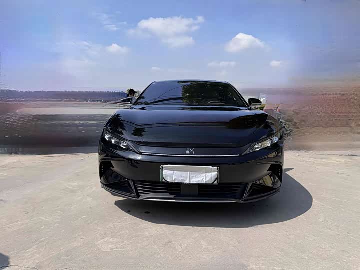 Фото 2 - BYD Han