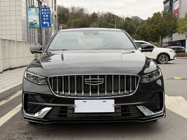 Фото 2 - Geely Preface