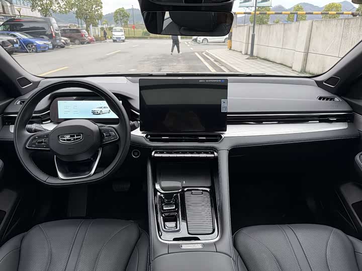 Фото 5 - Geely Preface