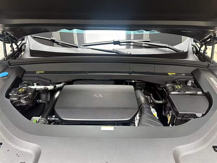 Фото 7 - LiXiang L9