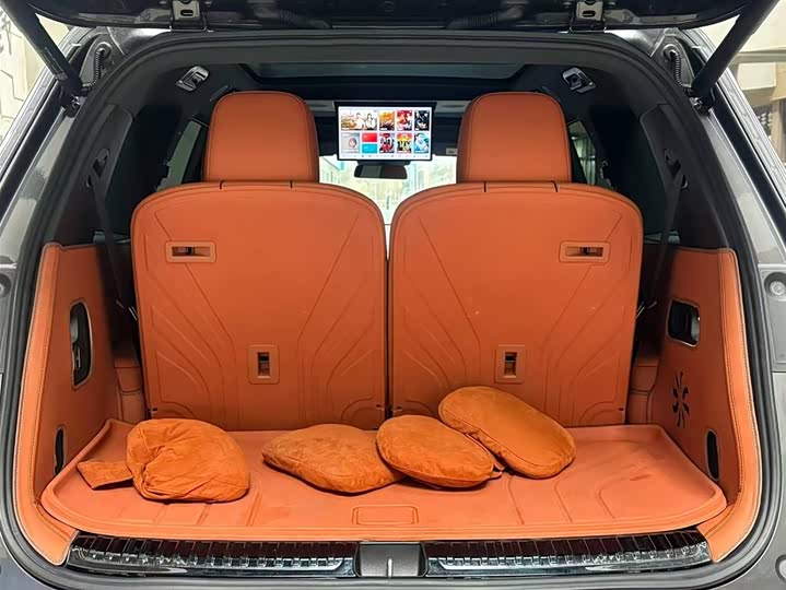 Фото 8 - LiXiang L9