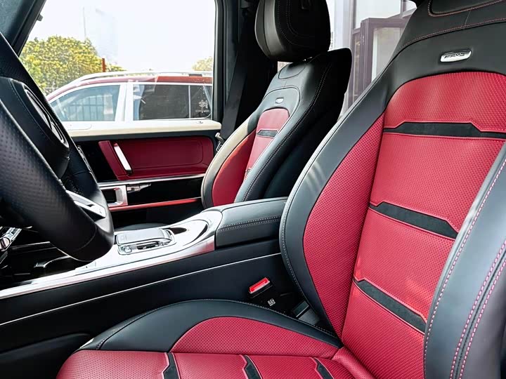 Photo 8 - Mercedes-Benz G-Class AMG