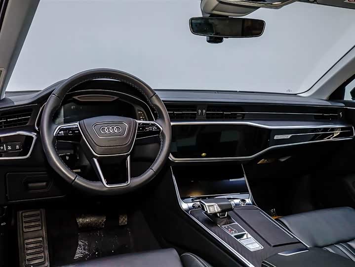 Фото 3 - Audi A6L
