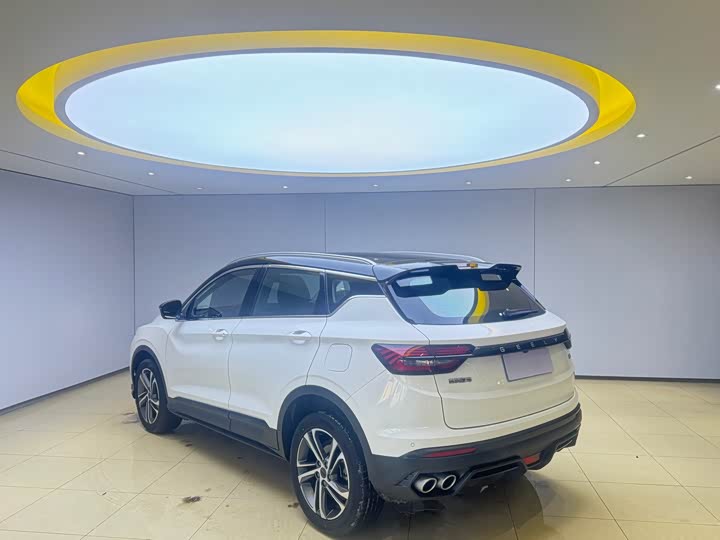 Фото 4 - Geely Coolray