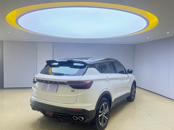 Фото 6 - Geely Coolray