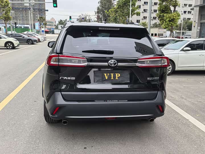 Photo 9 - Toyota Wildlander