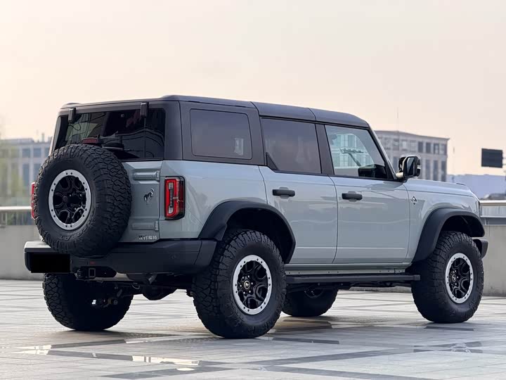 Фото 7 - Ford Bronco