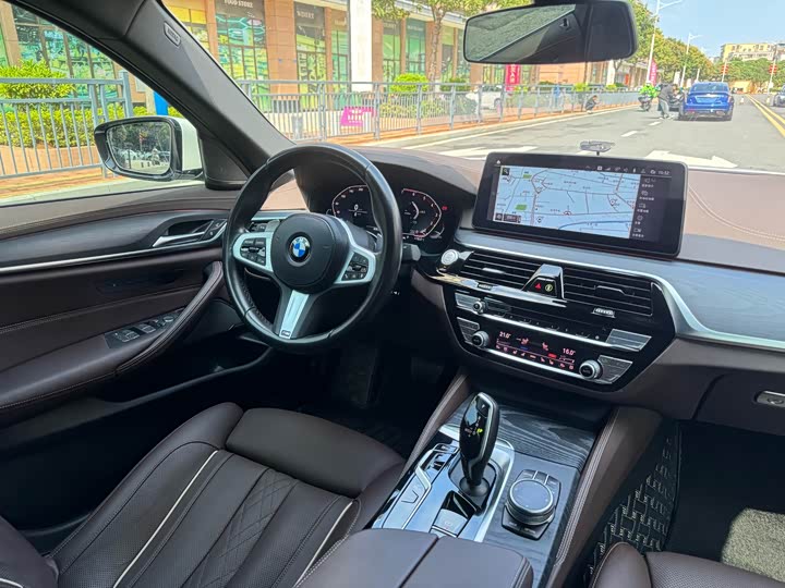 Фото 7 - BMW 5 Series