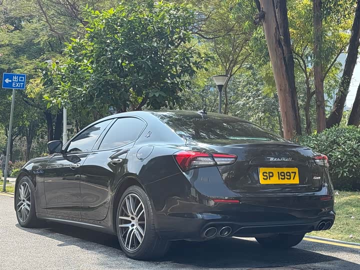 Фото 7 - Maserati Ghibli