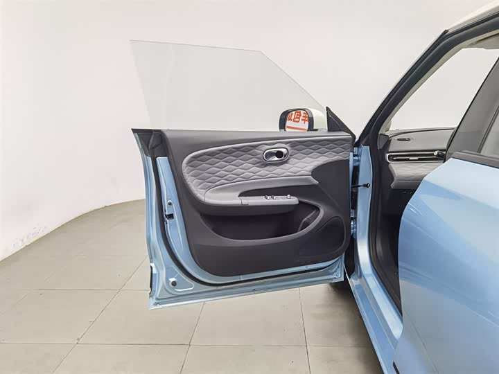 Фото 8 - Dongfeng Yipai 01