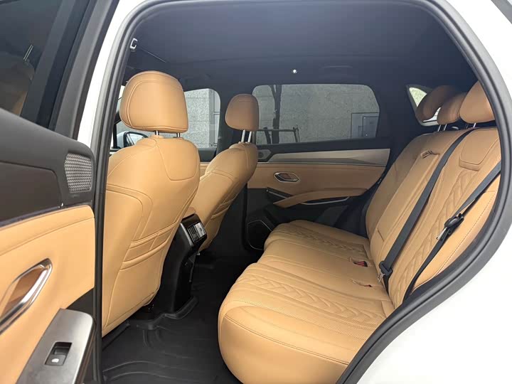 Фото 6 - BYD Song L DM-i Hybrid