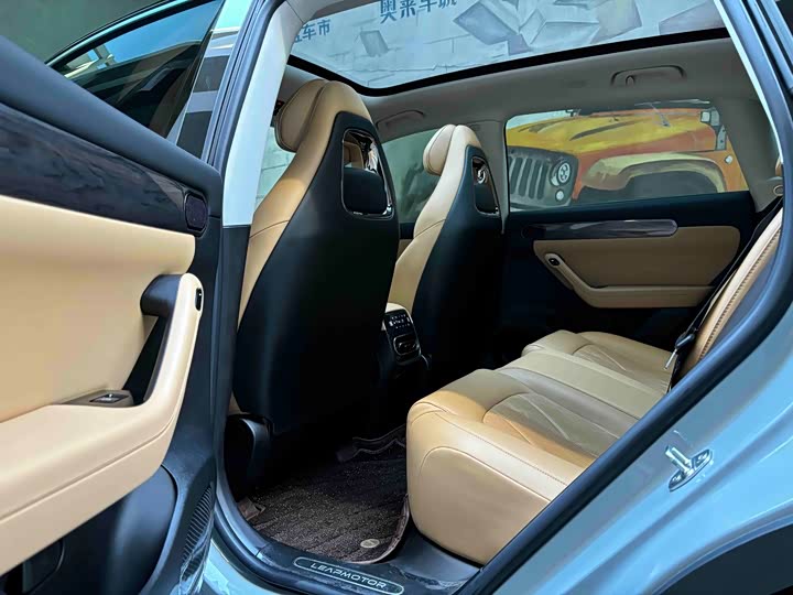 Фото 8 - Leapmotor C11