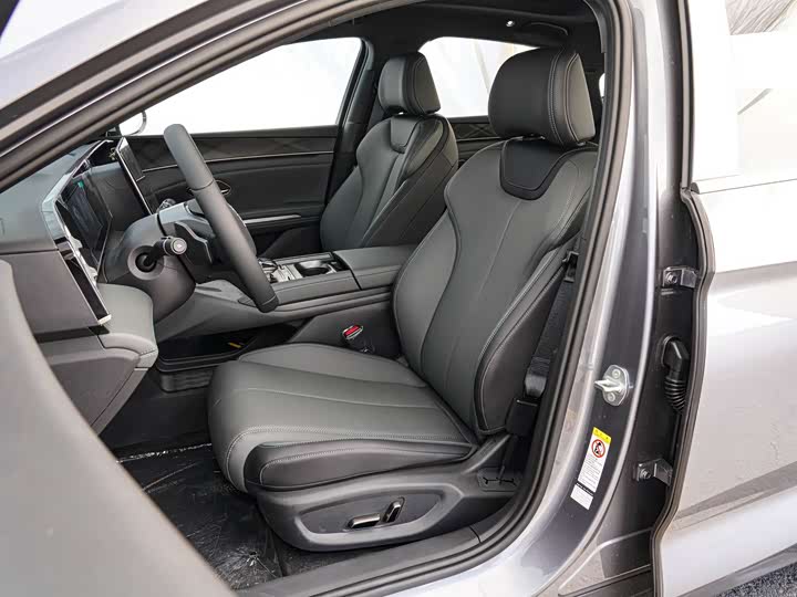 Фото 9 - BYD Qin L