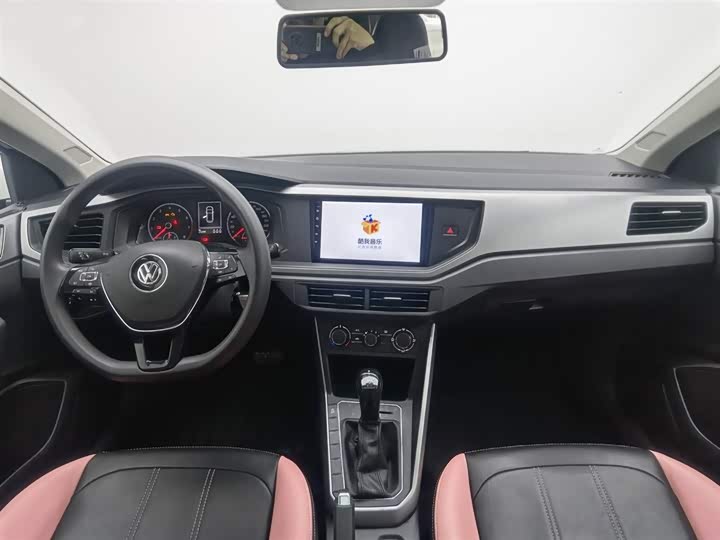 Фото 5 - Volkswagen Polo