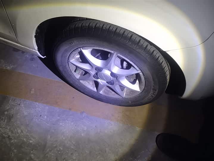 Фото 6 - Roewe Clever