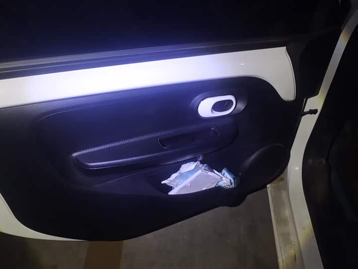 Фото 7 - Roewe Clever