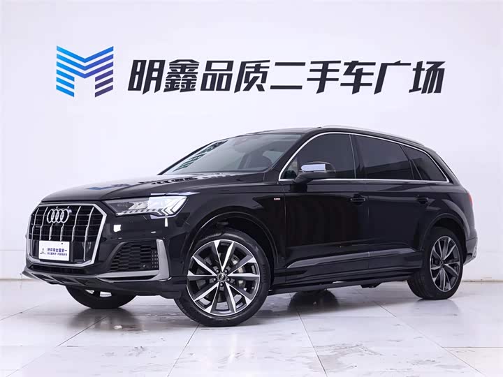 Фото 2 - Audi Q7