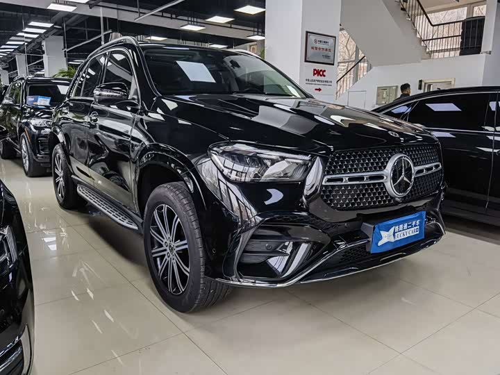Фото 3 - Mercedes-Benz GLE-Class