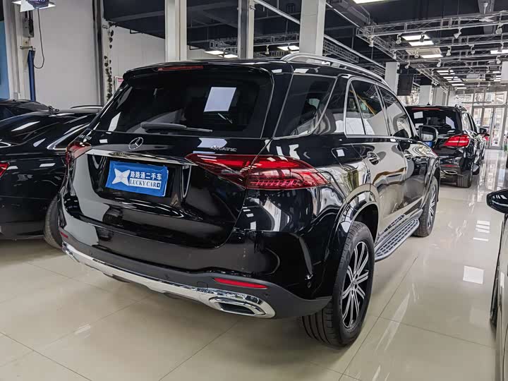 Фото 6 - Mercedes-Benz GLE-Class