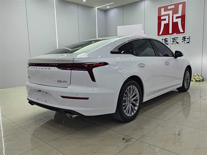 Фото 4 - Bestune B70