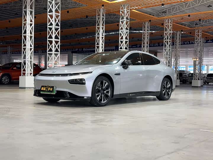 Фото 1 - XPeng P7