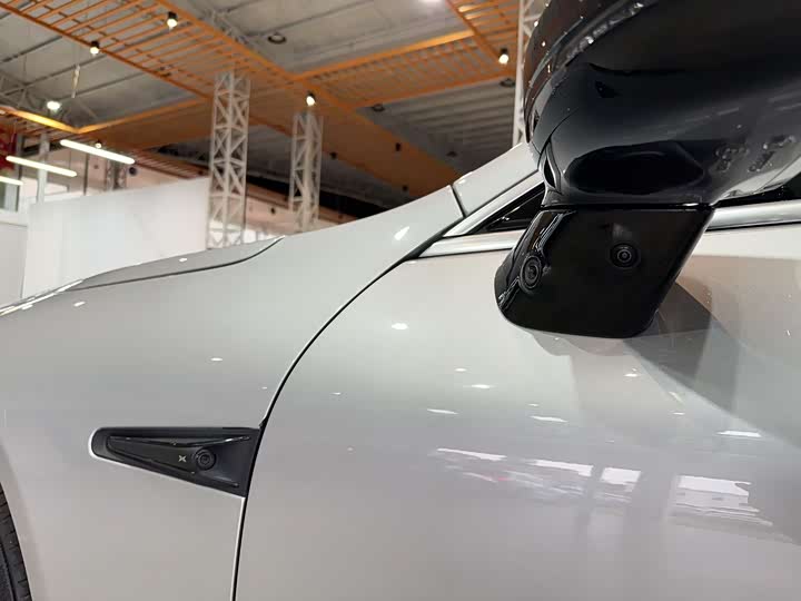 Фото 6 - XPeng P7