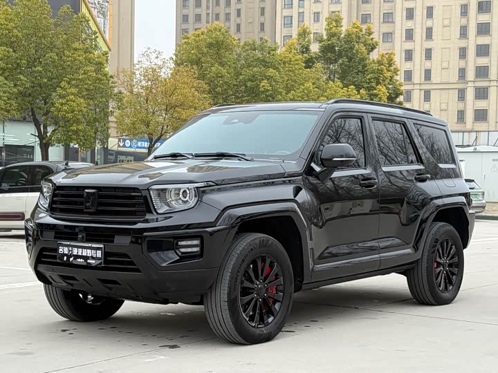 Фото 1 - Tank 700 Hybrid