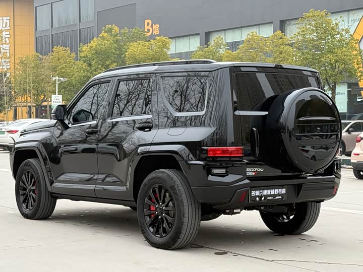 Фото 5 - Tank 700 Hybrid