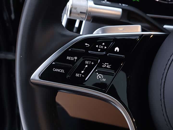 Фото 4 - Mercedes-Benz S-Class