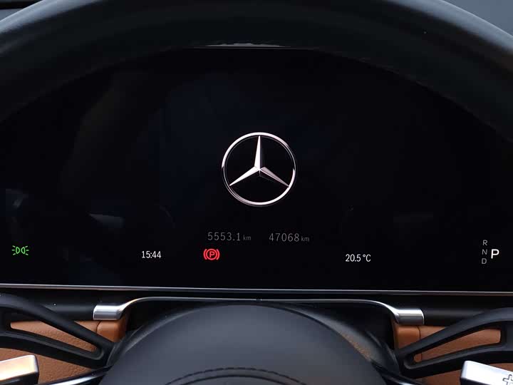 Фото 5 - Mercedes-Benz S-Class