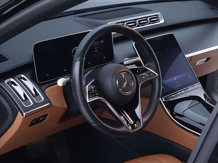 Фото 6 - Mercedes-Benz S-Class