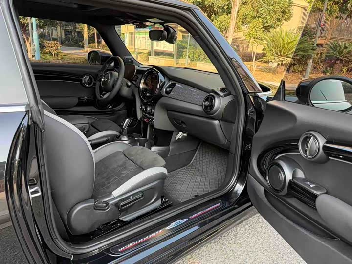 Фото 8 - Mini Mini JCW