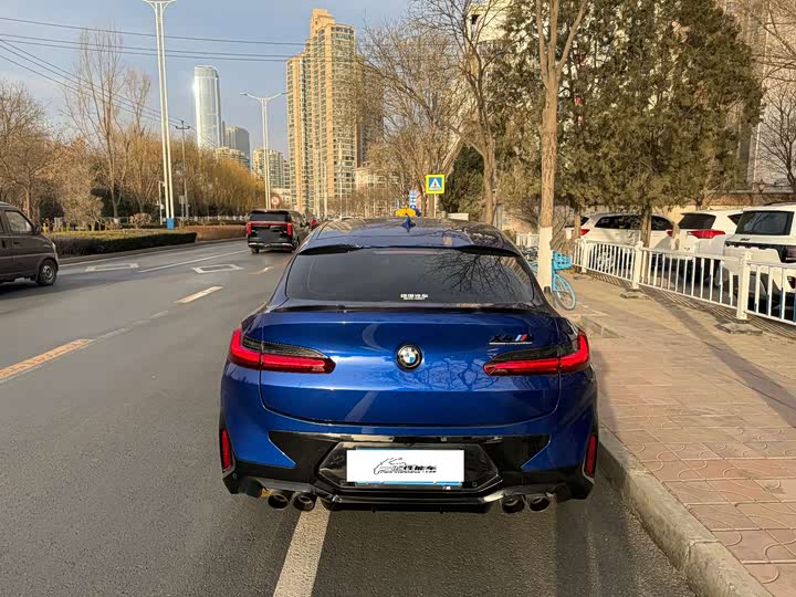 Фото 3 - BMW X4 M