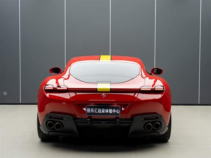 Фото 8 - Ferrari Roma