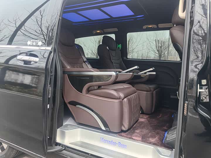 Фото 7 - Mercedes-Benz Vito