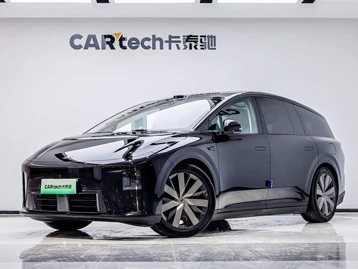 Фото 4 - LiXiang i8