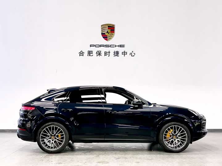 Фото 7 - Porsche Cayenne