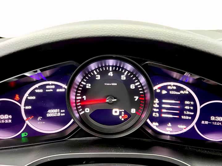 Фото 9 - Porsche Cayenne