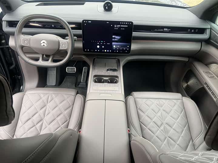 Фото 3 - Nio ES8