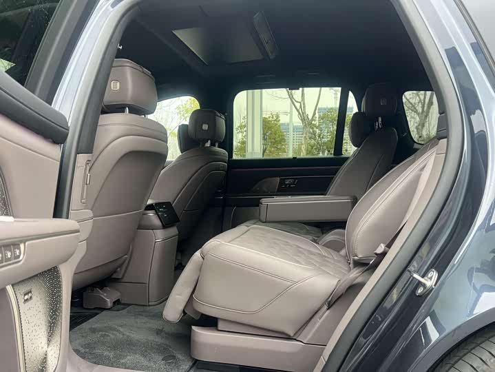 Фото 6 - Nio ES8