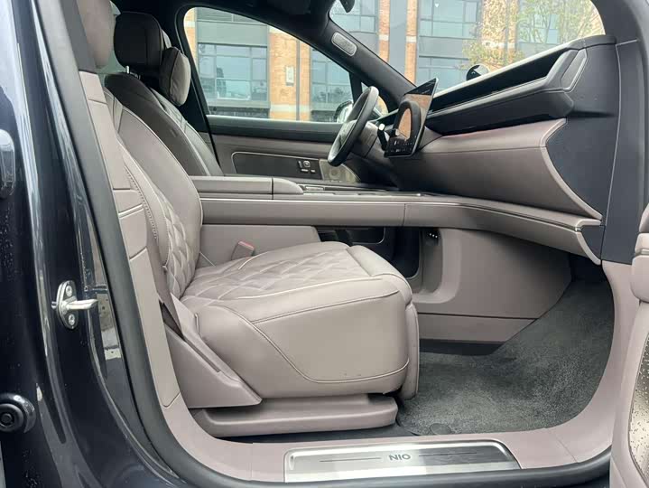 Фото 7 - Nio ES8
