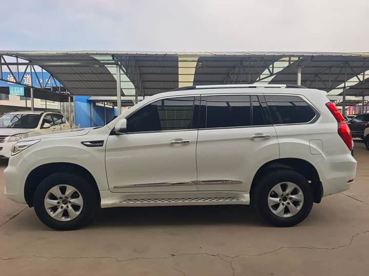 Photo 8 - Haval H9