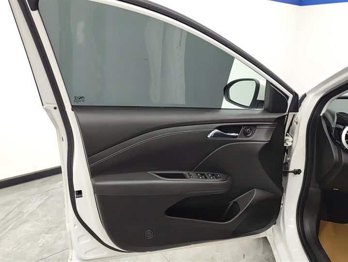 Фото 7 - Chevrolet Monza