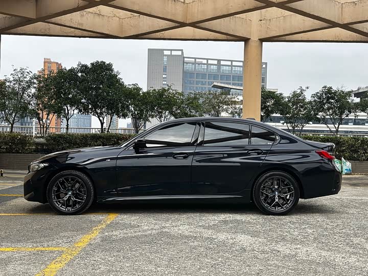 Фото 5 - BMW 3 Series