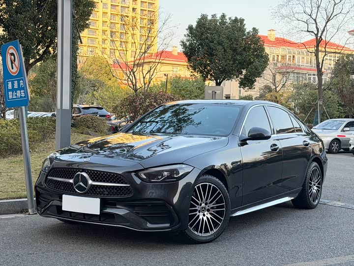 Фото 1 - Mercedes-Benz C-Class