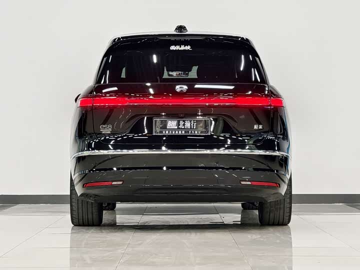 Фото 5 - Nio ES8