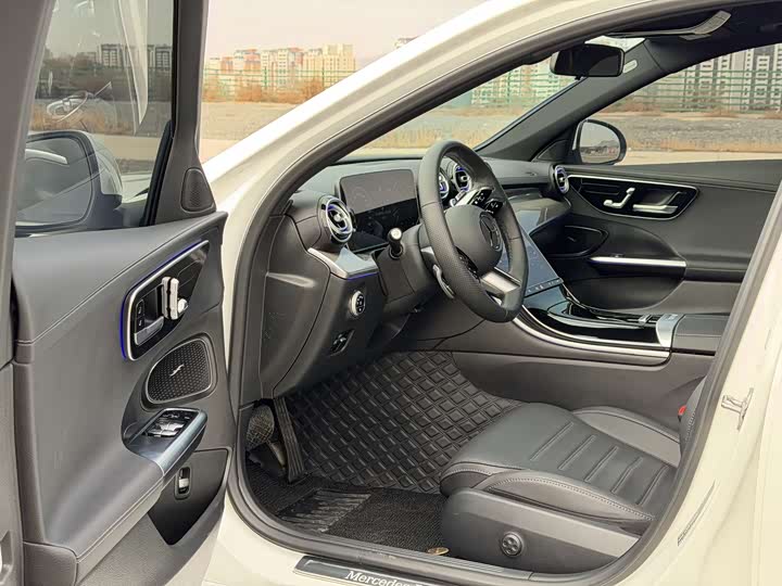 Фото 7 - Mercedes-Benz C-Class