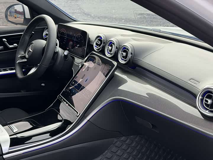 Фото 9 - Mercedes-Benz C-Class